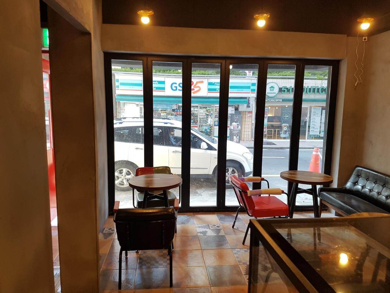 One Way Guesthouse بوسان المظهر الخارجي الصورة