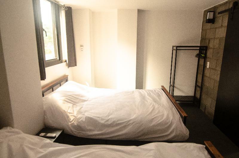 One Way Guesthouse بوسان المظهر الخارجي الصورة